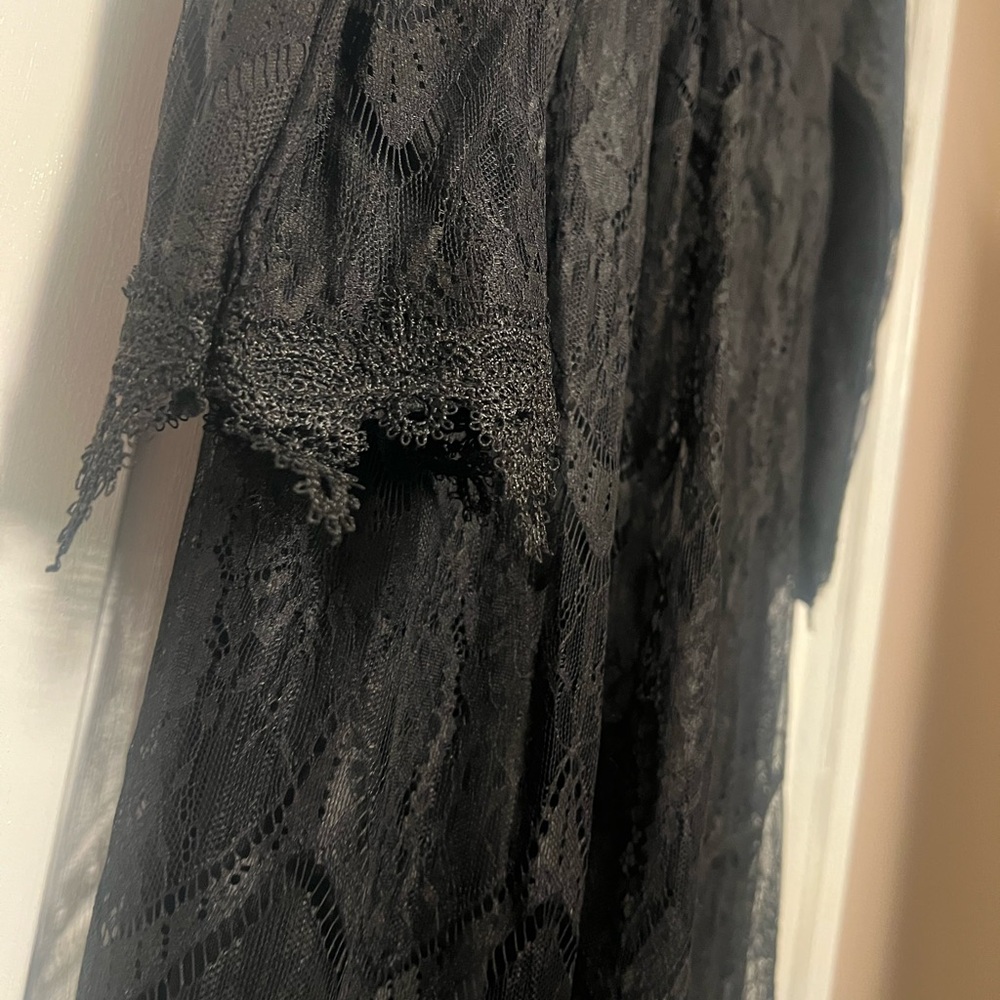 Dainty Jewells Elegant Black Lace Dress - Picture 4 of 7